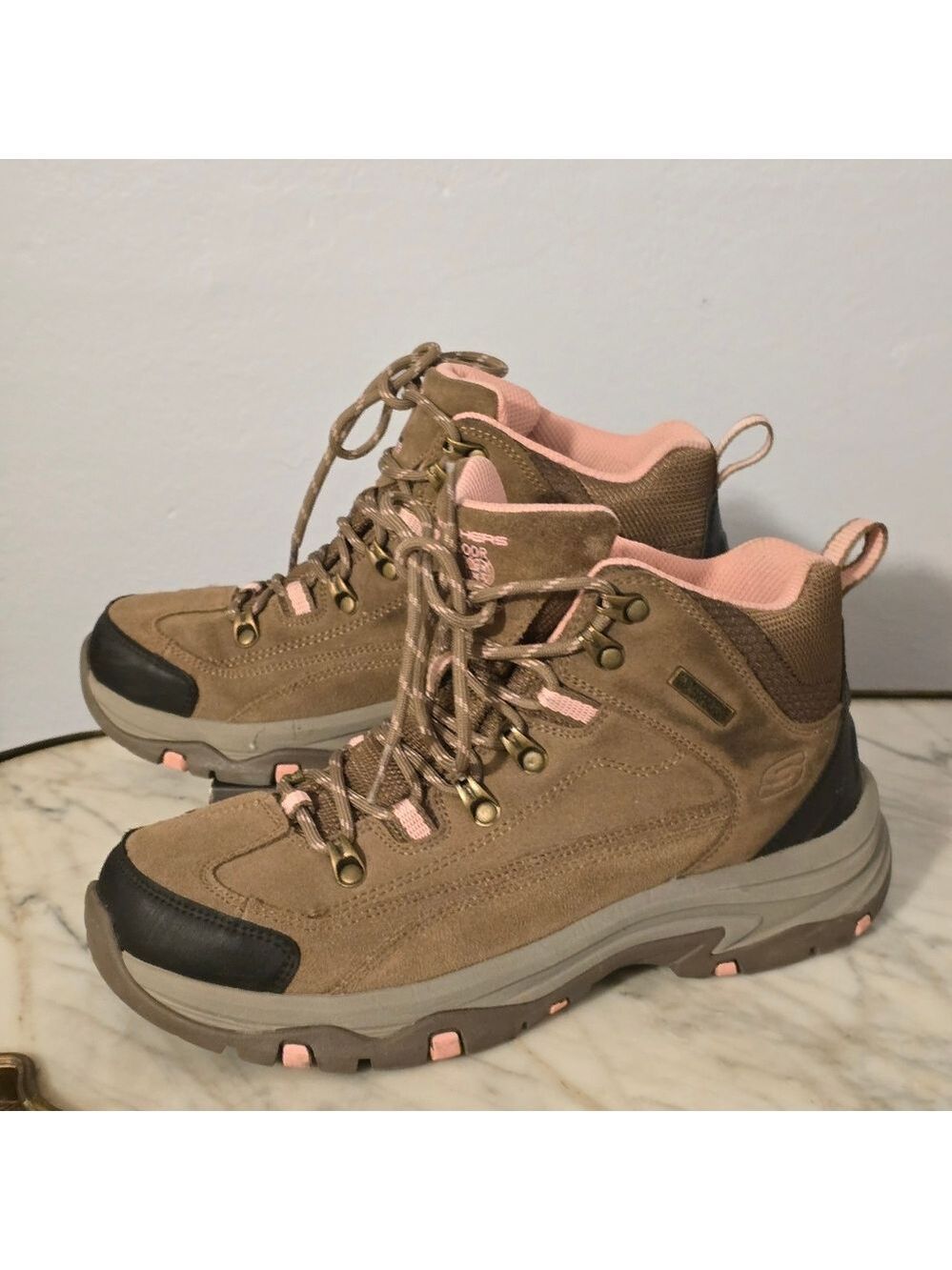 SKETCHERS Womens Trego Alpine Trail Hiking Boots W11 Tan Suede - Picture 3 of 12